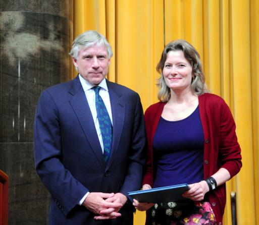 Lee C. Bollinger presents the 2011 Pulitzer Prize in Fiction to Jennifer Egan.