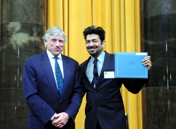 Lee C. Bollinger (left) presents the 2011 Pulitzer Prize in General Nonfiction to Siddhartha Mukherjee." 