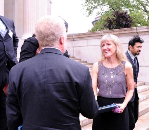 Pulitzer winners Carol Guzy and Siddhartha Mukherjee.